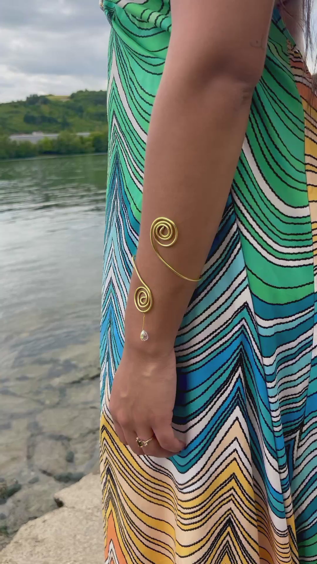 Manchette Spirale Élégance – GYP Création ✨